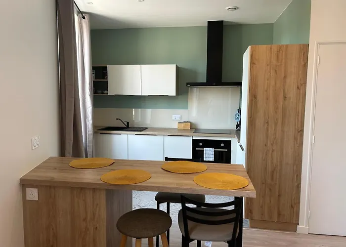 Apartment Independant Climatise A 8